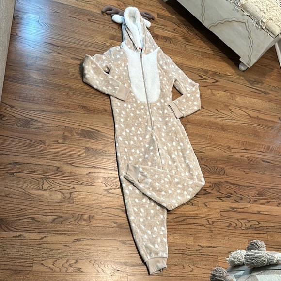 jaclyn intimates Other - JACYLN INTIMATES- deer onesie. Size M